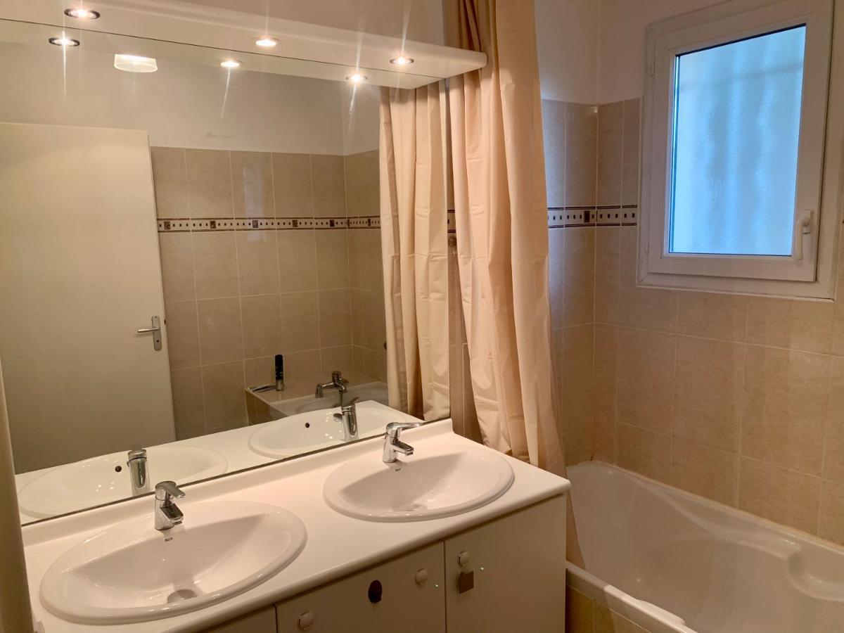 T3 Jardin 1 Km La ! Apartment